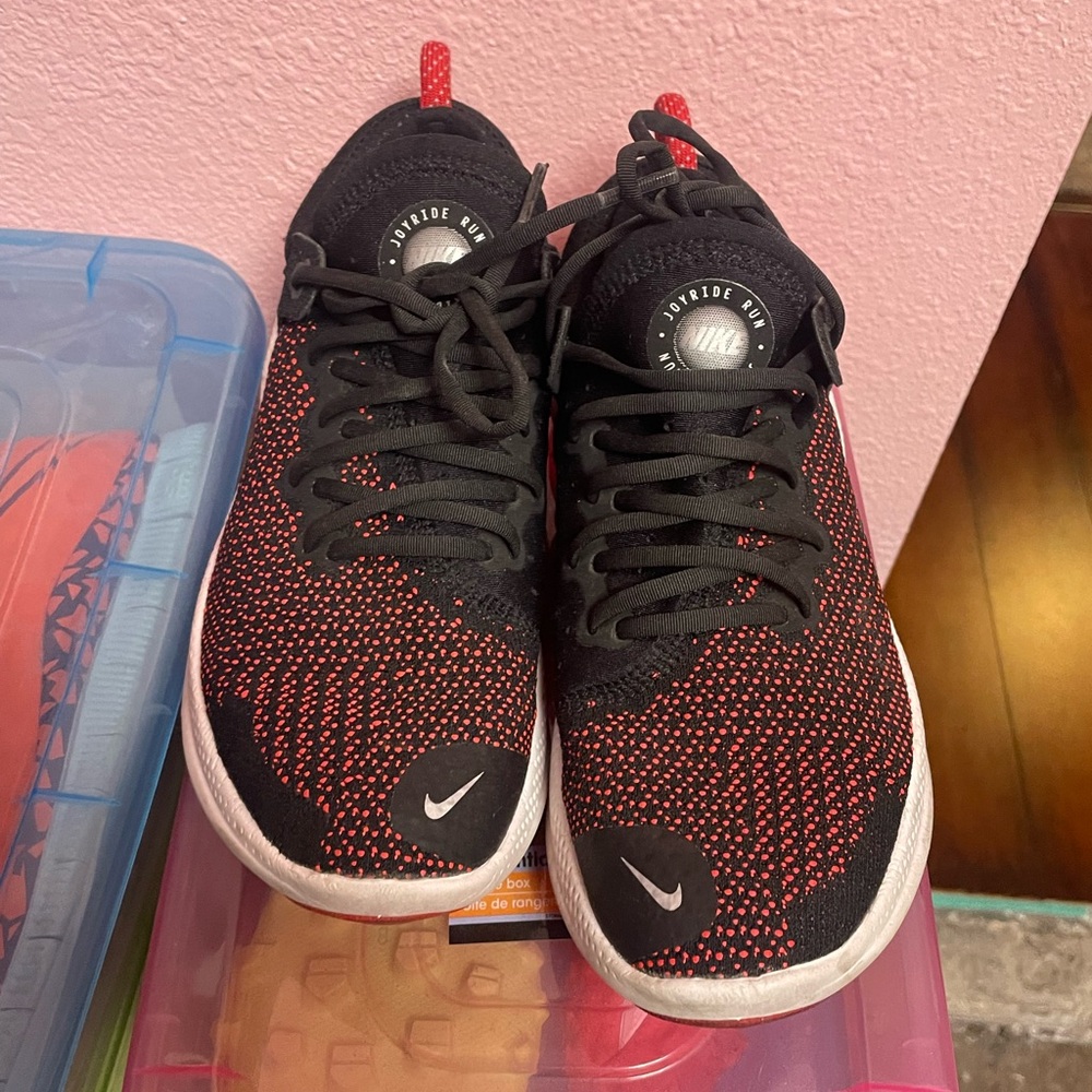 Nike Black and Red Knit Sneakers
